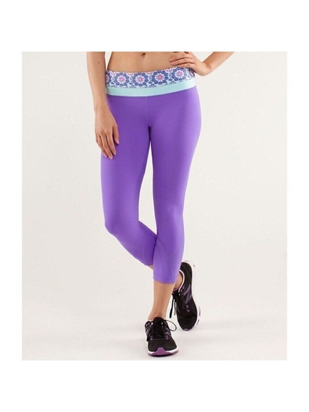 Lululemon Leggings Womens size 4 Purple Run Inspire Crop Leggings